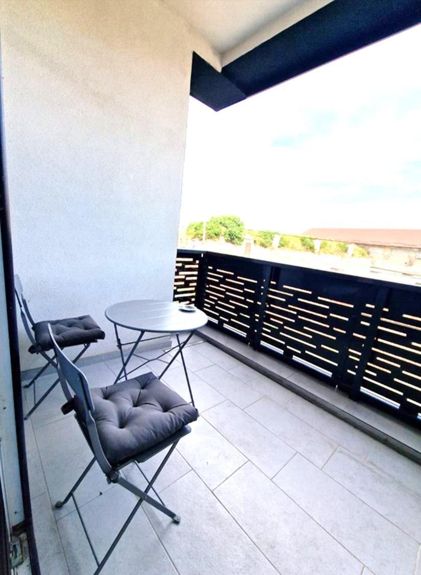 Bb Residence Arad Exterior photo