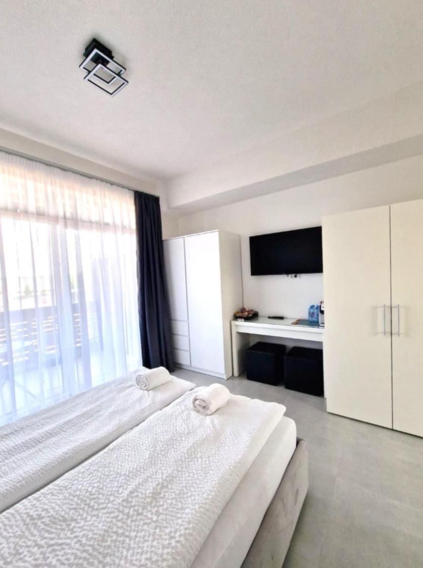 Bb Residence Arad Exterior photo